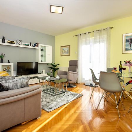 Apartment Fortunella Split Exterior photo