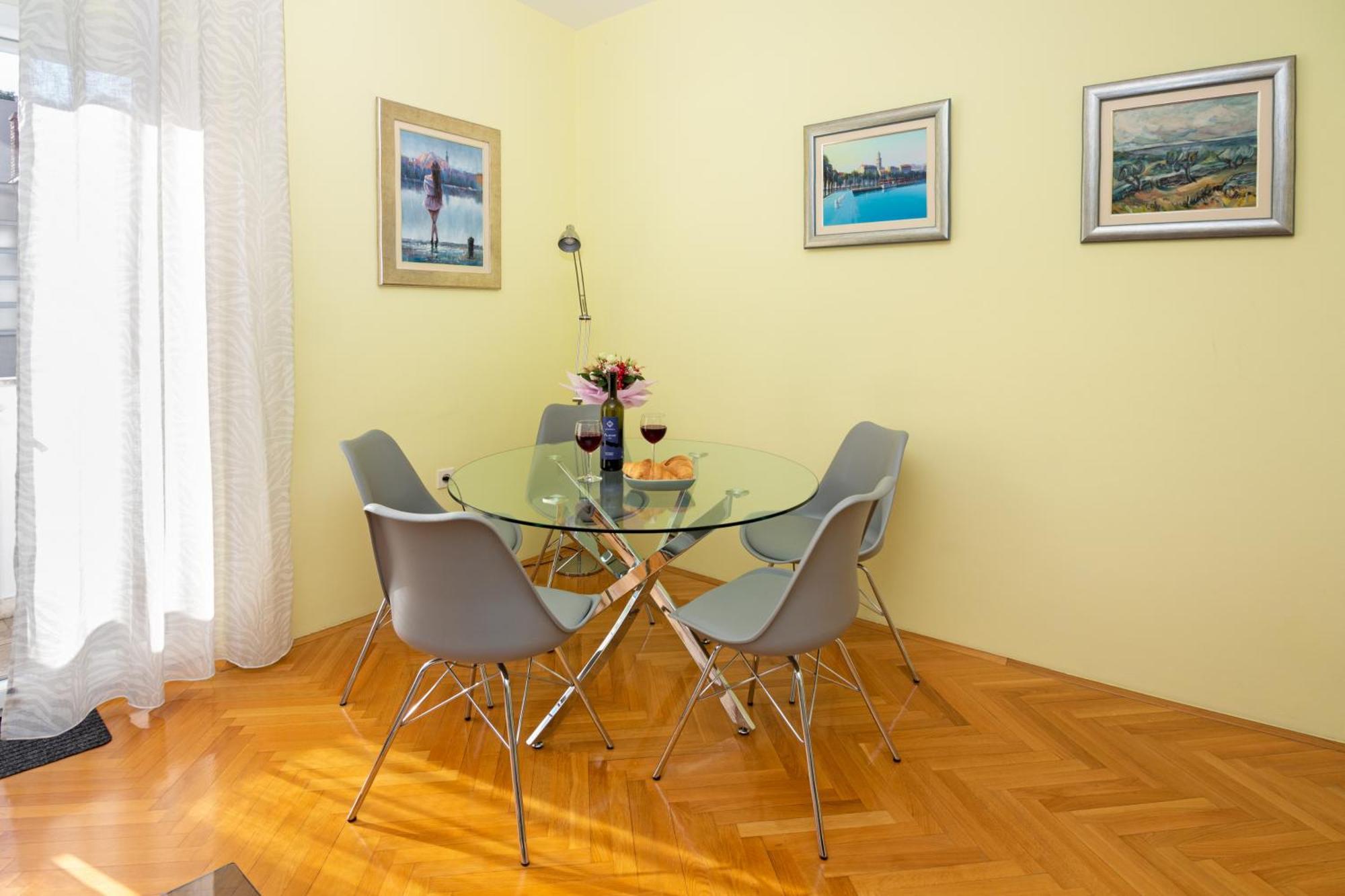 Apartment Fortunella Split Exterior photo