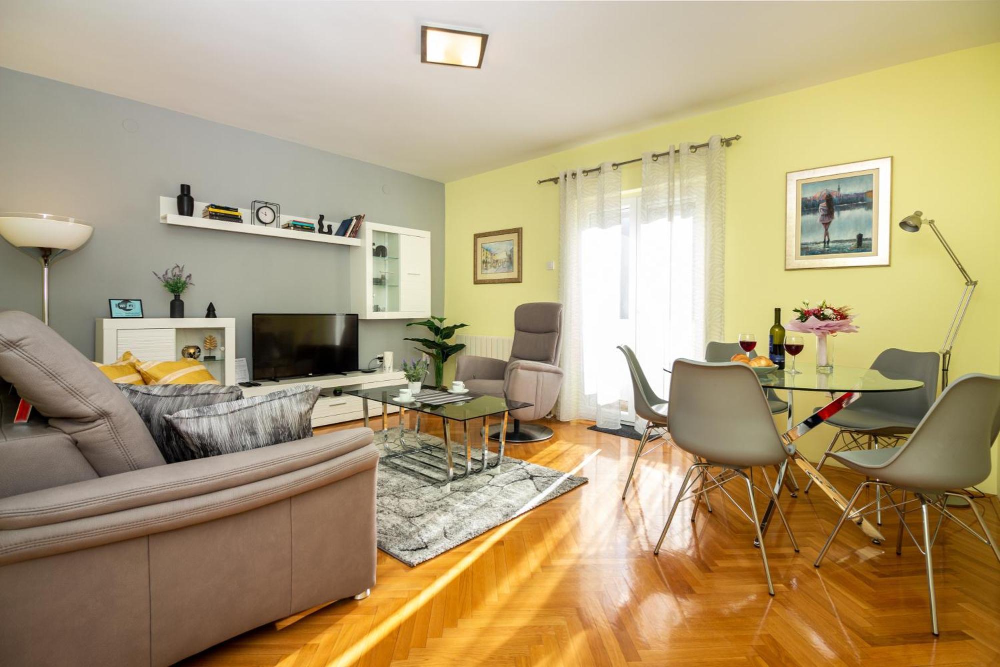 Apartment Fortunella Split Exterior photo